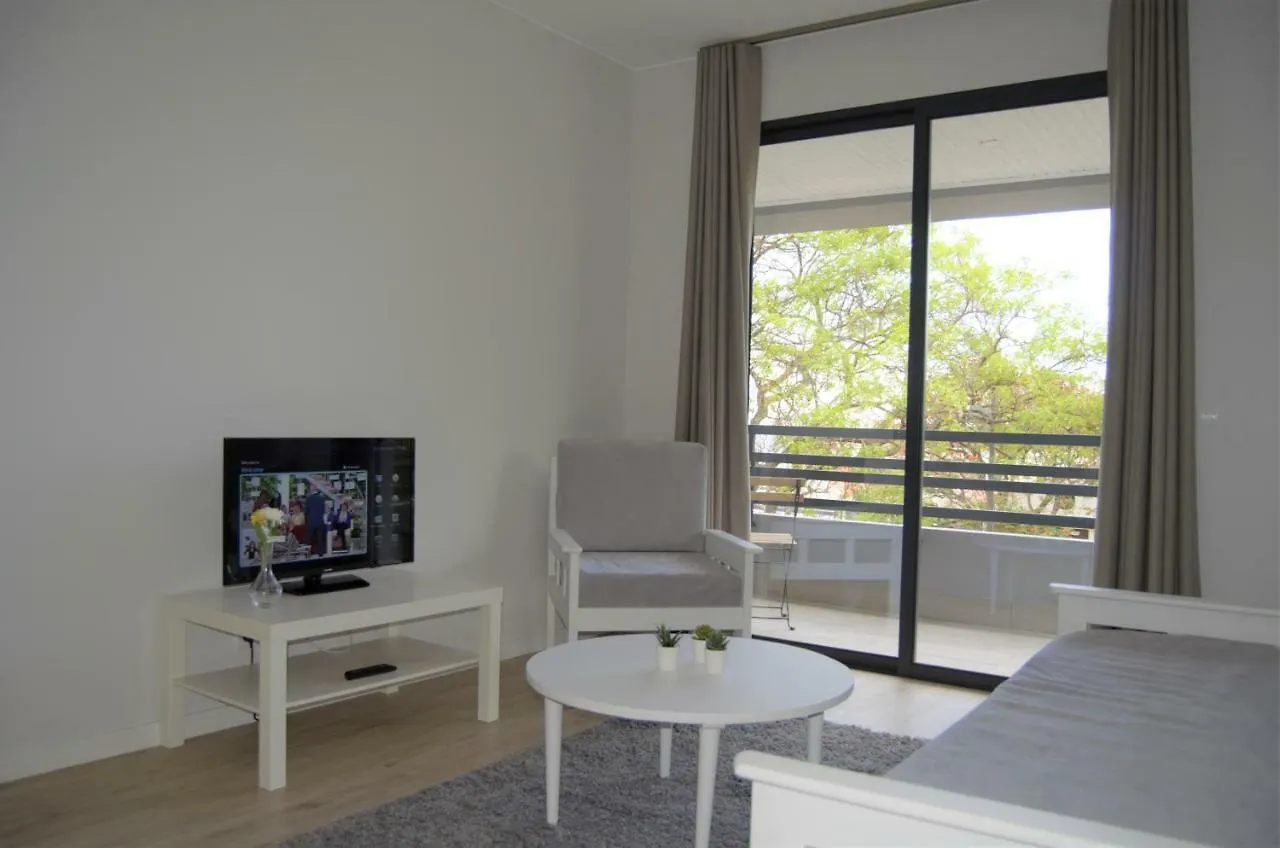 Apartamentos Turísticos Vitoria by Petit Hotels Funchal  Apartahotel