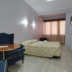 Ii Apartahotel