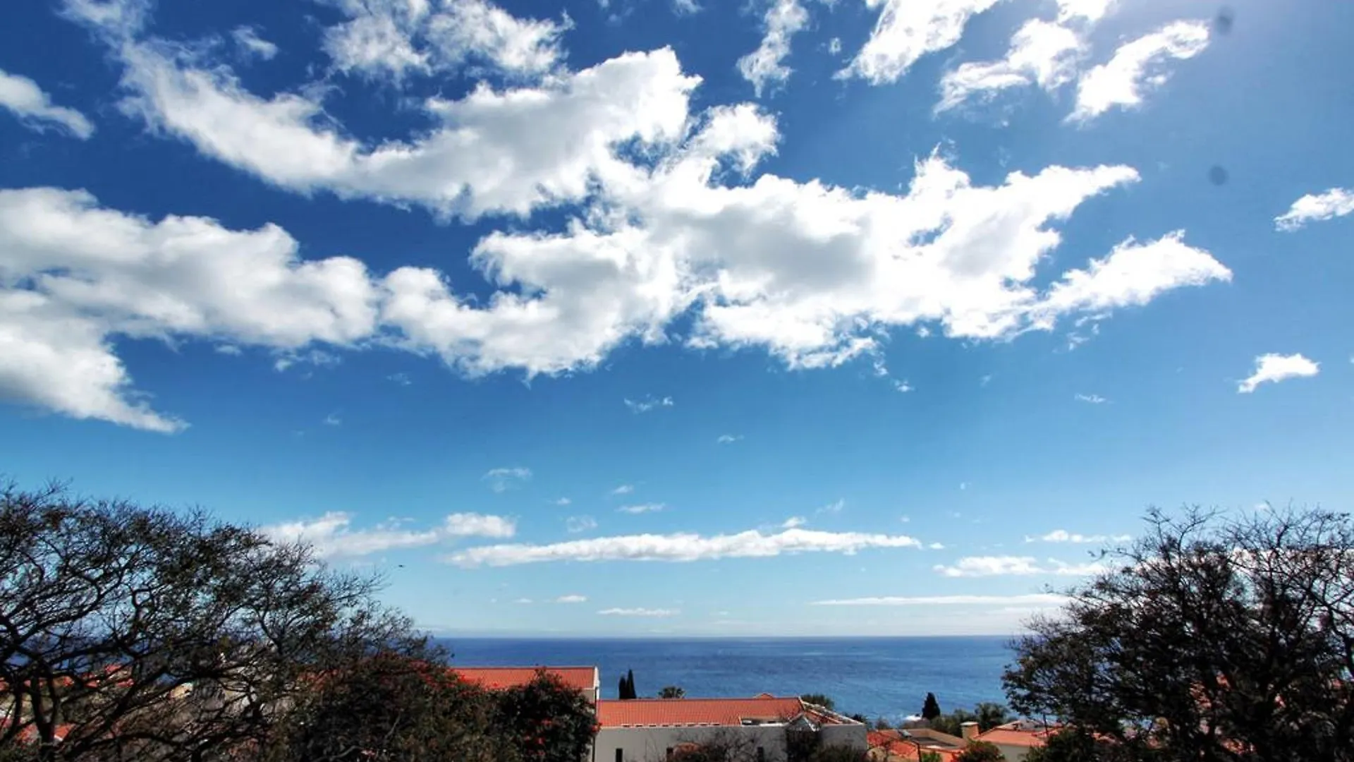 *** Aparthotel Apartamentos Turisticos Vitoria By Petit Hotels Funchal  Portugal
